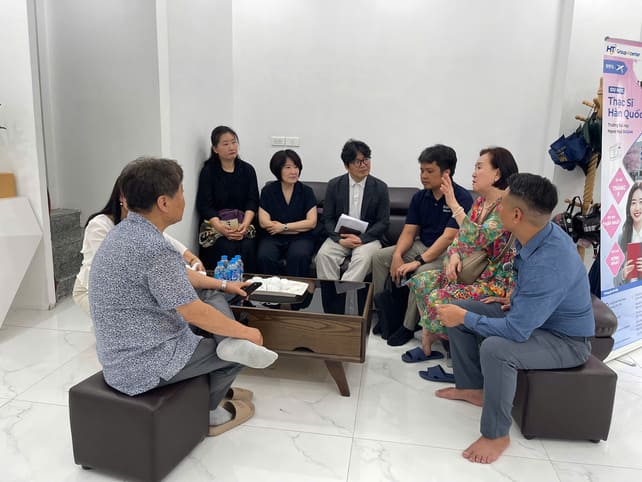  Đại Học Busan đến thăm trụ sở HTGroup